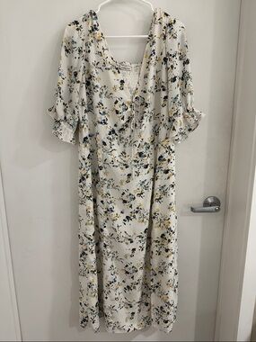 Abercrombie & Fitch Cinched Tie-Front Midi Dress